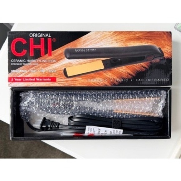 CHI Ceramic Hairstyling Iron Unisex OS Black NEW 1 Inch Flat Iron GF1001 - Picture 4 of 4